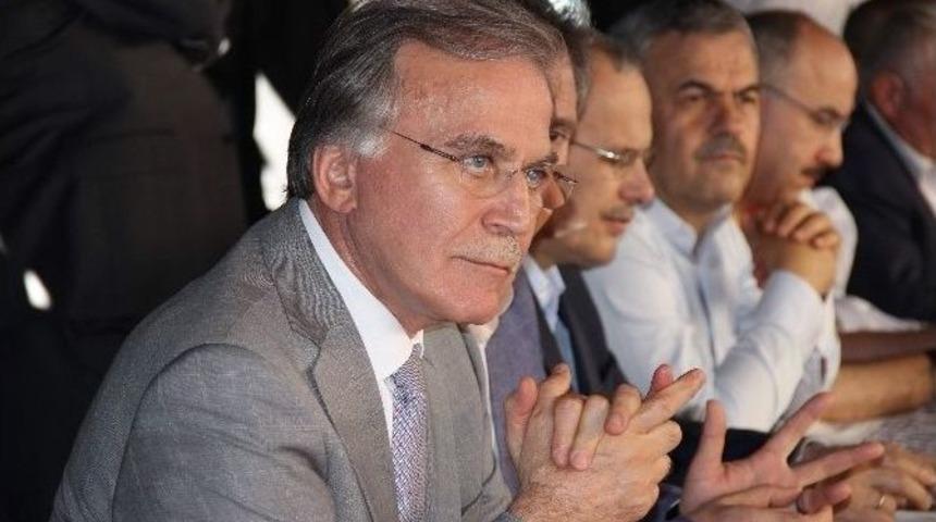 Ak Parti Genel Başkan Yardımcısı Mehmet Ali Şahin: