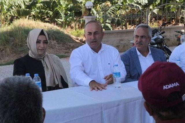 Çavuşoğlu, Bayram Ziyaretlerini Sürdürüyor