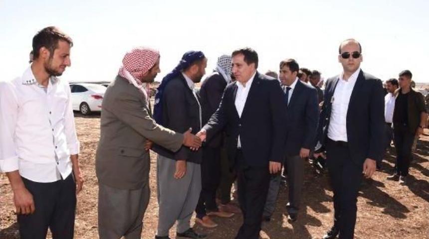 Şanlıurfa Valisi'nden Kazada Eşini Ve Yengesini Kaybeden Korucuya Taziye Ziyareti