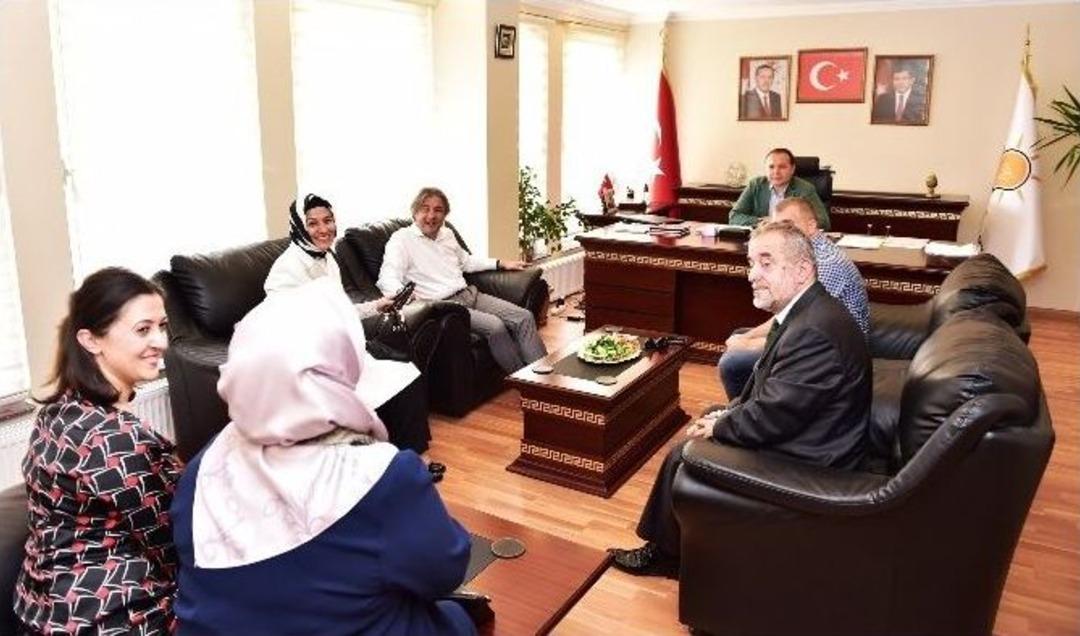 Başkan Demircan Ak Parti Teşkilatıyla Bayramlaştı