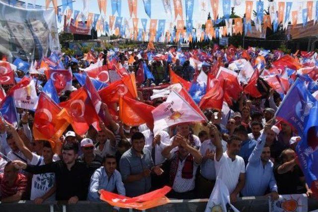 Binali Yıldırım: İlk Günkü Aşkla Fundo Bismillah (2)