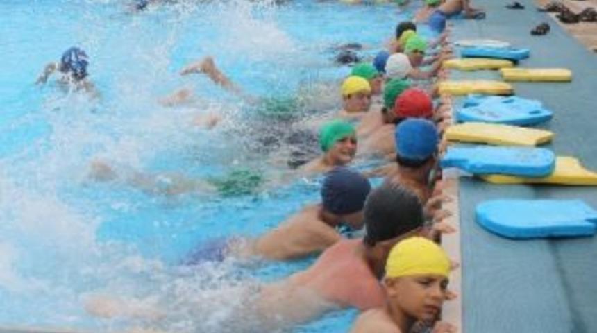 B&uuml;y&uuml;kşehir&rsquo;den Y&uuml;zme Sporunda Dev Hamle