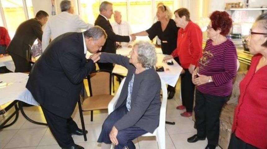 Burhaniye&rsquo;de Bayramlaşma