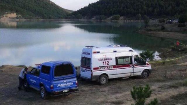 Serinlemek I&ccedil;in Girdiği G&ouml;lette Kayboldu 1