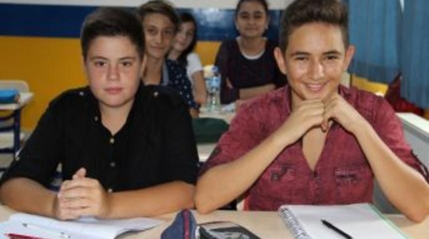 Uzun Tatil Sona Eriyor