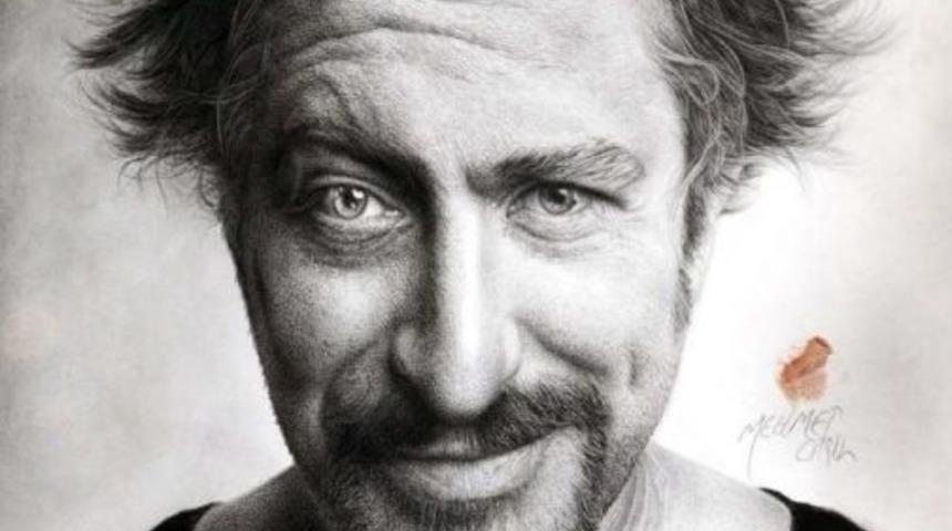 Cem Yılmaz'ın Portresini &Ccedil;izip Kanıyla Imza Attı