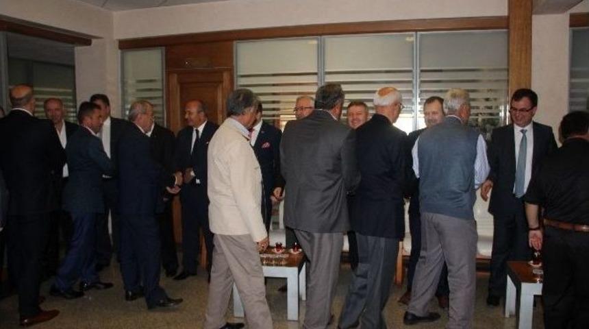 Taşk&ouml;pr&uuml;&rsquo;de Bayramlaşma T&ouml;reni D&uuml;zenlendi