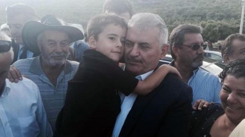 Yıldırım: Siyasi Yarış Yerine İzmir'i Yarışa Soksak Herkes Mutlu Olacak