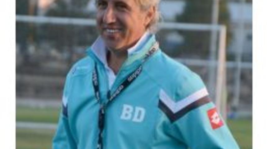 Bb Erzurumspor Teknik Direkt&ouml;r&uuml; Durmuş: &ldquo;şampiyonluk Yolunda &Ouml;nemli Galibiyet Aldık&rdquo;