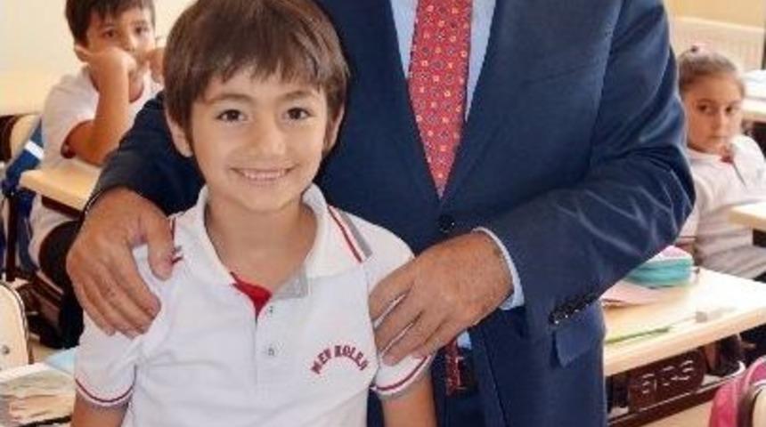 Başkan Akg&uuml;n: "eğitime Katkımız Artarak S&uuml;recek"