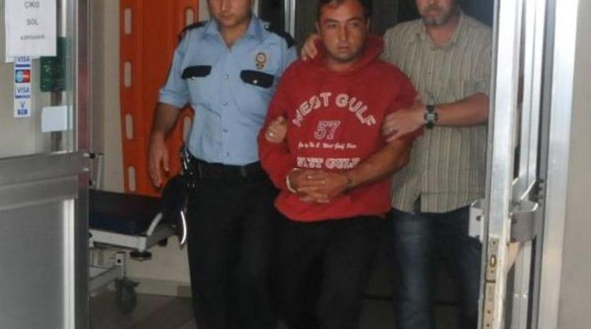 Nikahlı Eşinin 4 Yıldır Birlikte Yaşadığı Kişiyi Vurdu