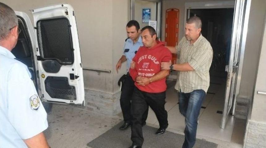 Karısının Sevgilisini Yol Ortasında Vurdu