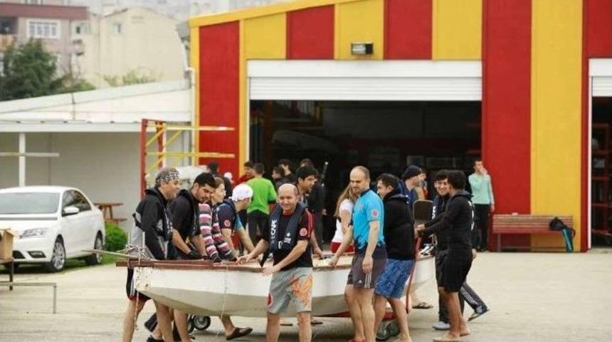 Mehmet Akif Ersoy Kalp Damar Cerrahisi Ekibi Birinciliğe Uzandı