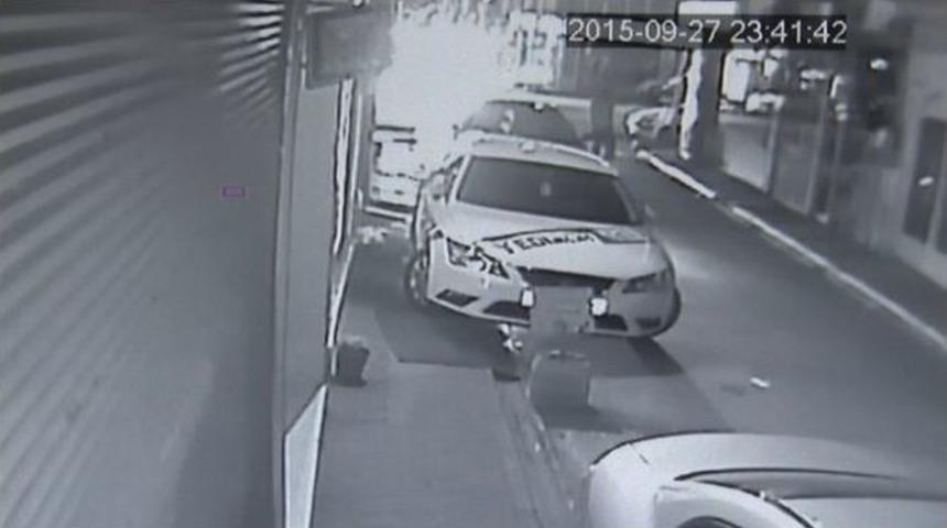 S&uuml;r&uuml;c&uuml; Dehşeti G&uuml;venlik Kameralarına Yansıdı