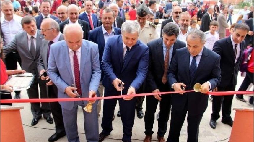 Yalova&rsquo;da 42 Bin &Ouml;ğrenci Ders Başı Yaptı
