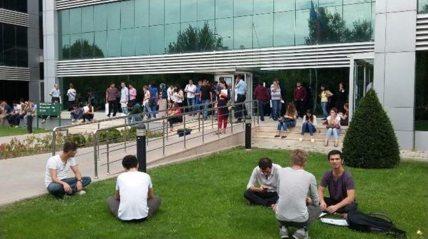 A&ouml;f &Ouml;n&uuml;nde Kayıt Yoğunluğu Arttı