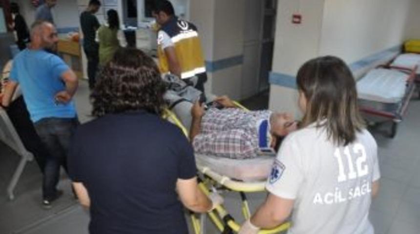 Otomobilin &Ccedil;arptığı Bisikletli Yaralandı