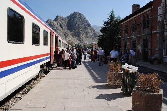 Samsun Sivas Demiryolu Hattı 3 Yıl Tren Trafiğine Kapatıldı