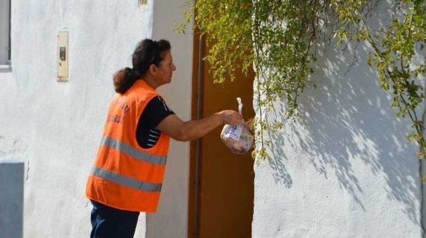S&ouml;ke Belediyesi Kurban Bayramında 1400 Aileyi Sevindirdi