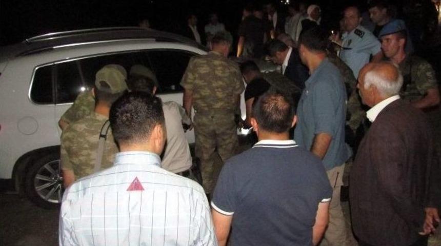 Şanlıurfa B&uuml;y&uuml;kşehir Belediye Başkanı Silahlı Saldırıya Uğradı