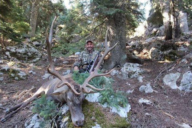 Kızıl Geyik Avcıları Kahramanmaraş’ta