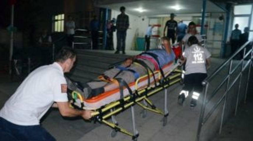 Otomobilin &Ccedil;arptığı Yaya Yaralandı