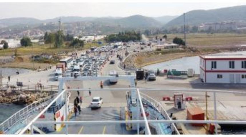 İstanbullines Feribotları Bayramda 58 Bin Ara&ccedil; Taşıdı
