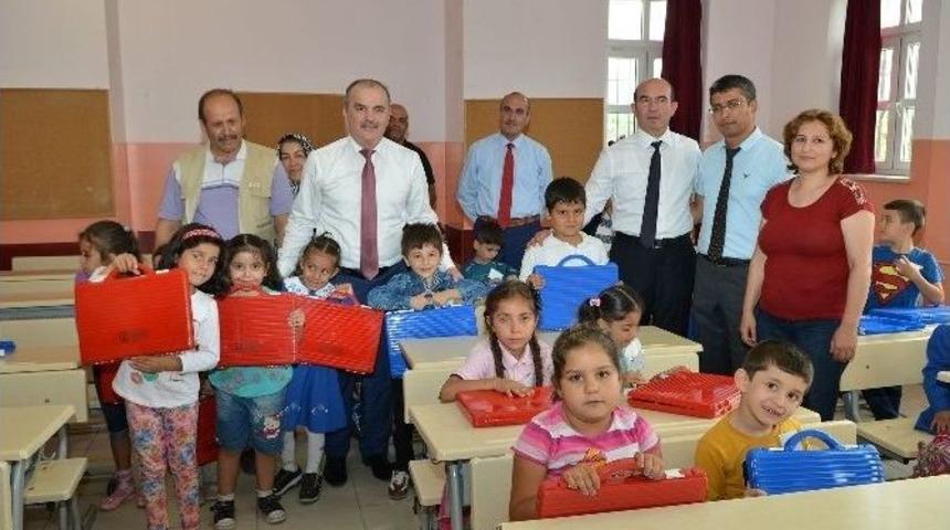 &Ouml;ğrencilerin Eğitim Seti Pamukkale Belediyesi&rsquo;nden