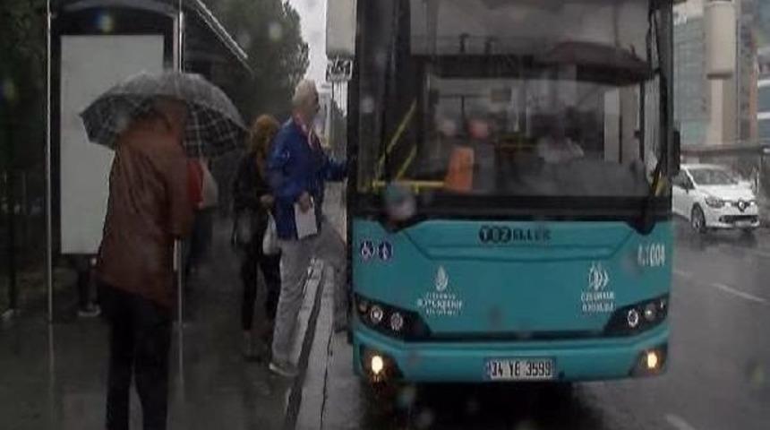 Sağanak Yağmur Etkili Oluyor