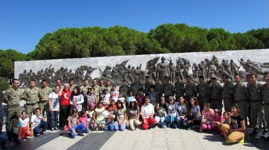 Sevgi Evlerinde Kalan &Ccedil;ocuklara &Ccedil;anakkale Gezisi