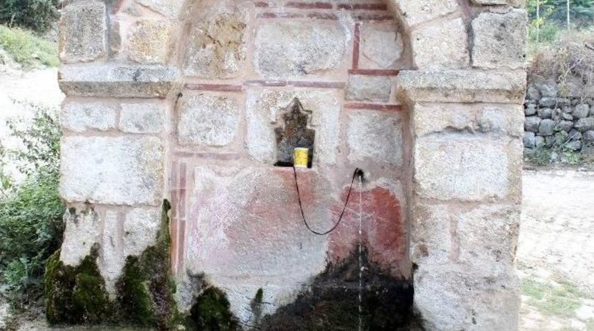 Osmanlı&rsquo;nın İlk Eserleri İlgi Bekliyor