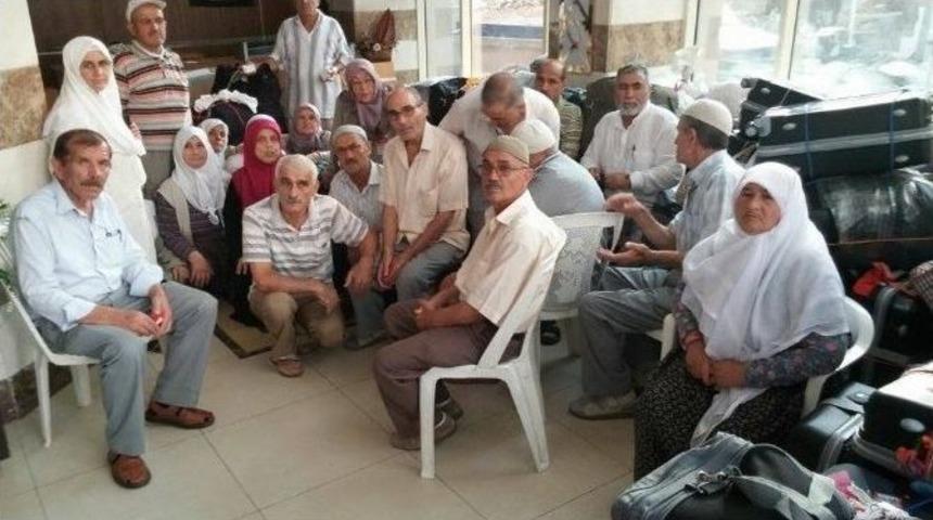 Ispartalı 86 Hacı Mekke&rsquo;de Mahsur Kaldı