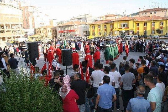 Dünya Güreş Şampiyonu Rıza Kayaalp, Memleketinde Mehter Takımı İle Karşılandı