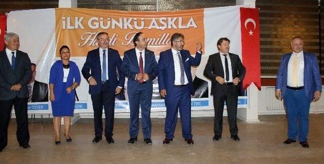 Ak Parti Adaylarını Tanıttı