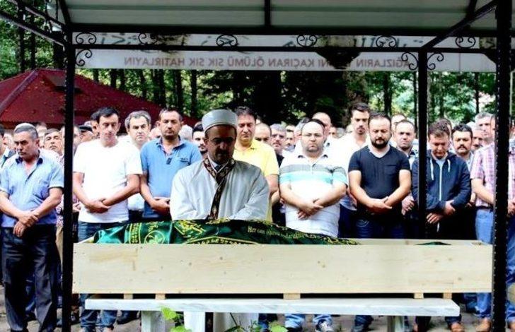 Kaza Kurşunu Kurbanı Toprağa Verildi G5