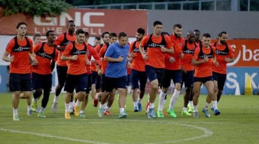 Trabzonspor, Torku Konyaspor Ma&ccedil;ı Hazırlıklarını S&uuml;rd&uuml;rd&uuml;