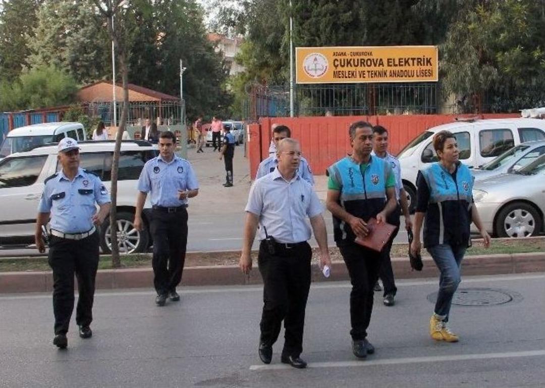 Adana&rsquo;da 205 Polisle Okul &Ouml;nlerinde Narkotik Ve &Ccedil;ocuk Polisi Uygulaması