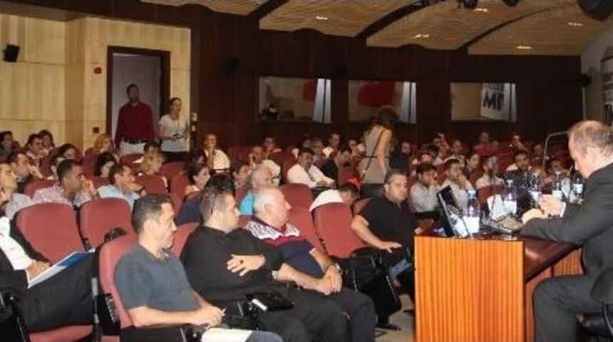 İran&rsquo;ın Fırsat Ve Riskleri Egeli İhracat&ccedil;ıya Anlatıldı