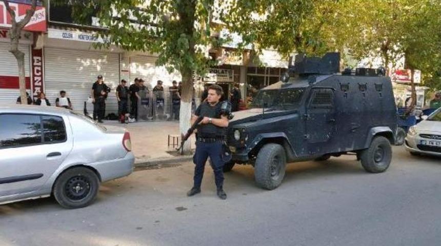 Siirt'te Dbp Ve İhd'ye Operasyon: 8 G&ouml;zaltı