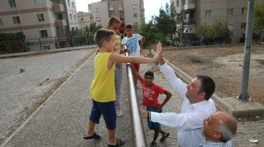 Başkan Piriştina&rsquo;dan İzkent Mahallesine Ziyaret