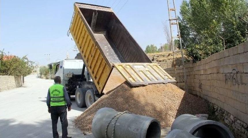 K&ouml;ylere &rsquo;hayvan Ge&ccedil;iş Yolları&rsquo; Yapıldı