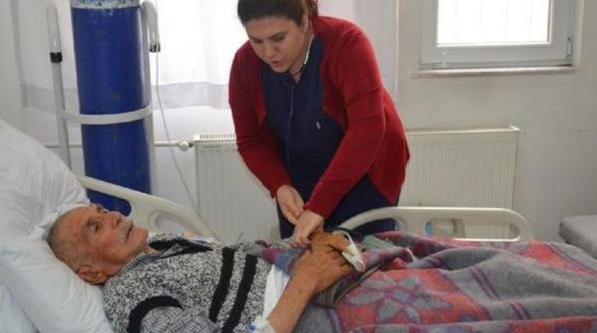 Kula 13'&uuml;nc&uuml; Şehidini Uğurluyor (3)