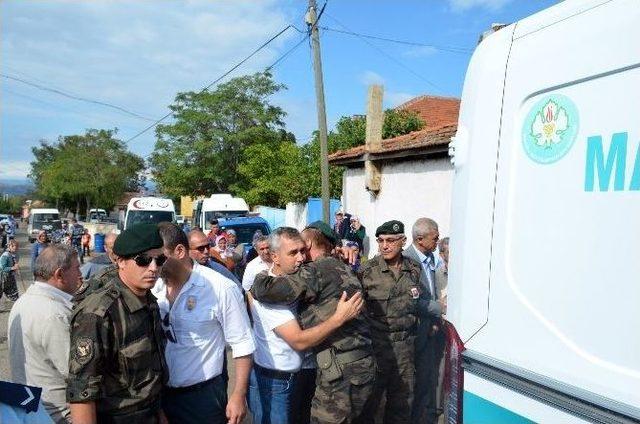 Şehit Polis Nedim Erbay Baba Ocağında