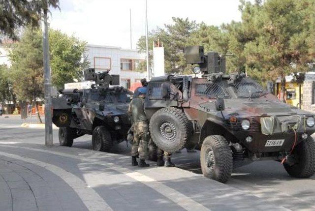 İçişleri Bakanı Altınok, Diyarbakır'daki Seçim Güvenliği Toplantısına Katıldı