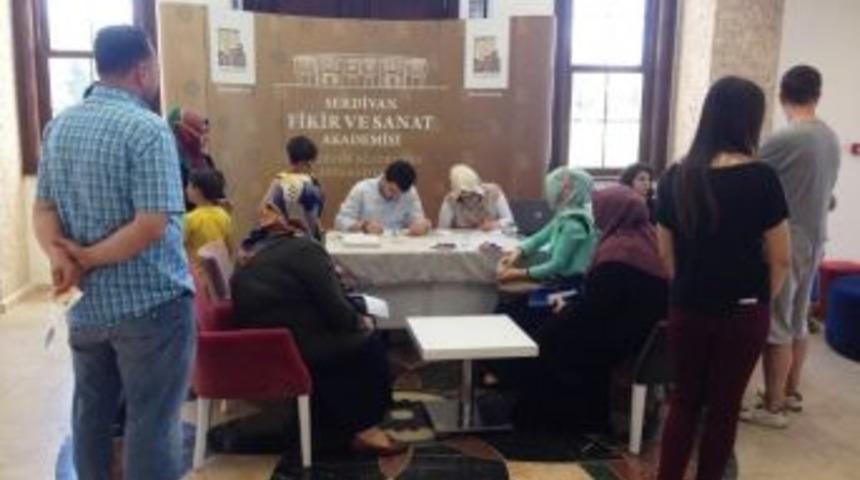 Serdivan &Ccedil;ocuk Akademisi&rsquo;ne Yoğun İlgi