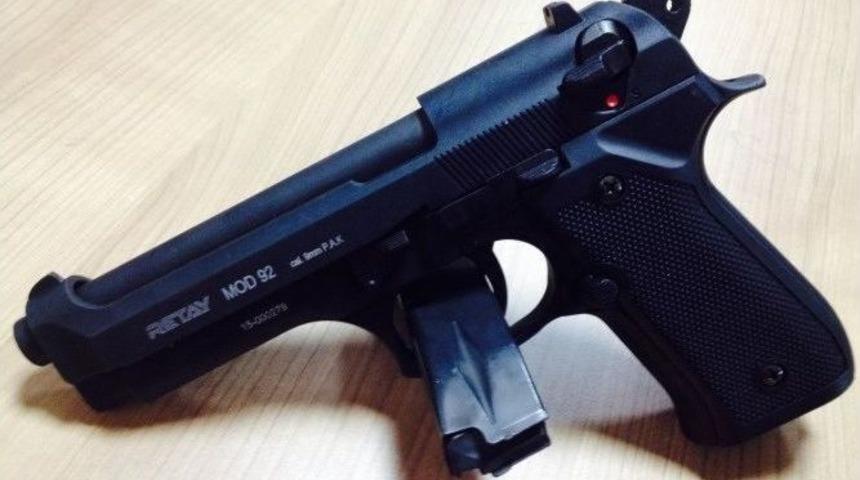 Sakarya&rsquo;da Kurban Bayramı&rsquo;nda Yapılan Uygulamalarda &Ccedil;ok Sayıda Tabanca Ve Fişek Ele Ge&ccedil;irildi