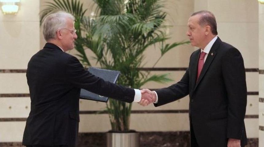 Cumhurbaşkanı Erdoğan Ab Temsilcisini Kabul Etti