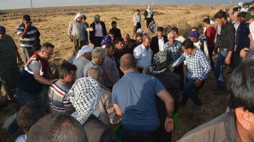 Siverek&rsquo;te Otomobil Takla Attı: 1 &Ouml;l&uuml;, 2&rsquo;si Ağır 8 Yaralı