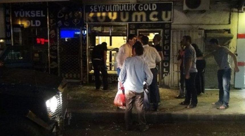 Diyarbakır&rsquo;da Bir İşyerine Bombalı Saldırı