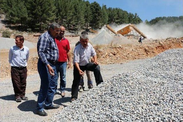 Büyükşehir’den Kırsal Ve Yayla Yollarına 430 Kilometre Asfalt